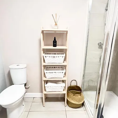 Standout Studio For Two Cheapside Bradford Apartment